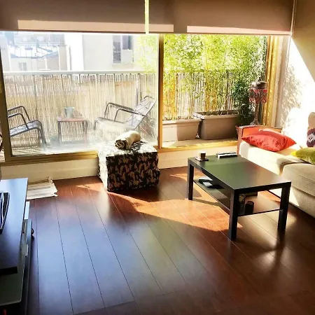 My Cosy Little Studio Eiffel Tower View And Balcony Appartamento